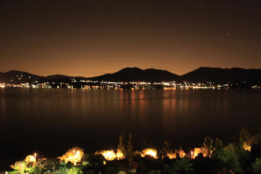 Casale Fe-Wo - Appartamenti Con Vista Lago 카네로 리비에라 외부 사진